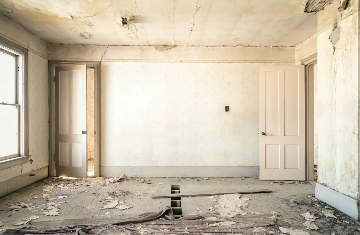 Waste disposal crew managing a cleanout project in Kalifornsky